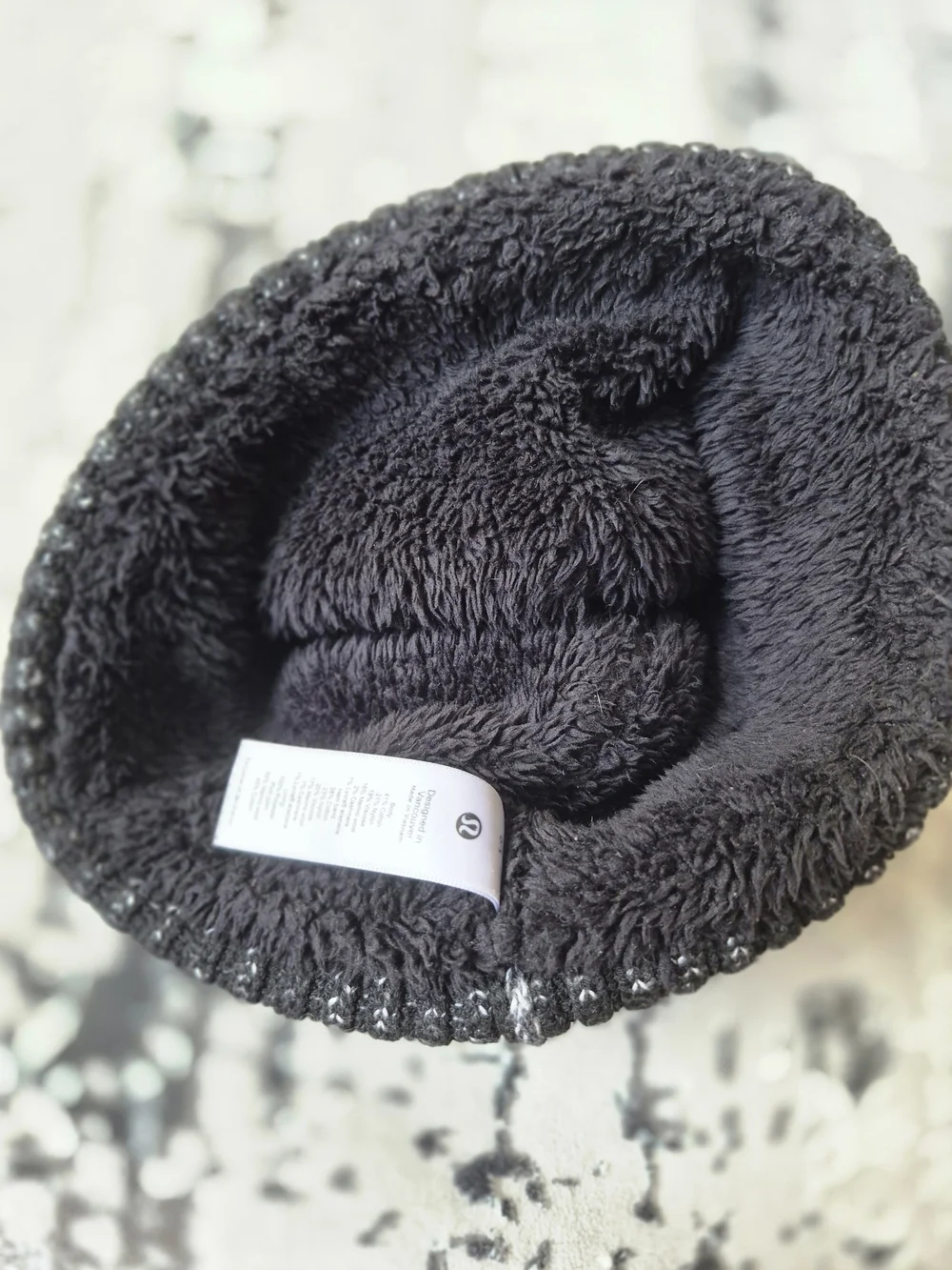 Lululemon Textured Fleece Lined Knit Beanie Size O/S Black Grey Wool, Cashmere